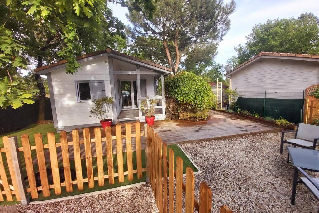 Chalet T3/Clim/Wifi/Pkg/Terrasse/15 Min Plages Villa La Teste-de-Buch Buitenkant foto