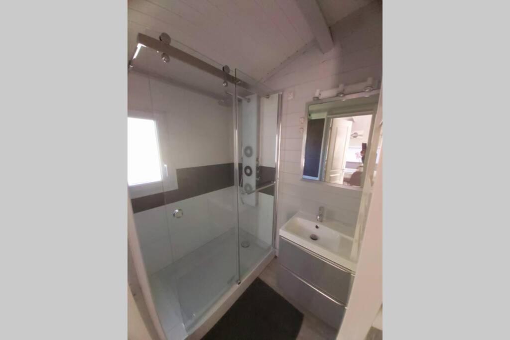 Chalet T3/Clim/Wifi/Pkg/Terrasse/15 Min Plages Villa La Teste-de-Buch Buitenkant foto